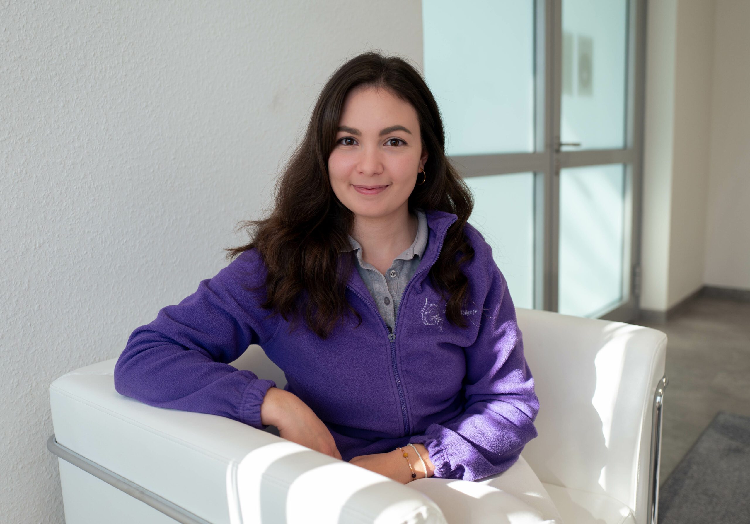 Adelina Millaku | MFA mit Röntgenschein